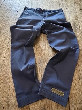 Banana Republic Men’s Dark Navy Chino Pants